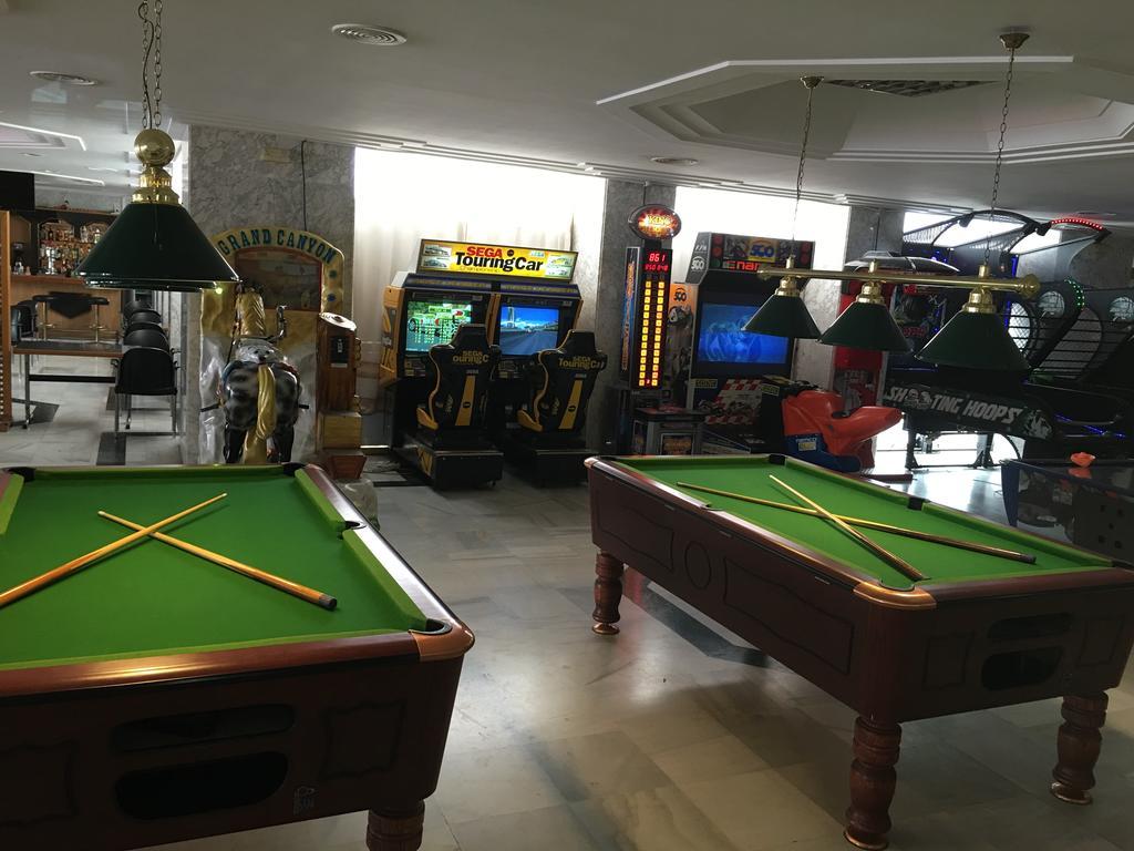 Benal Beach Apartment 베날마데나코스타 외부 사진